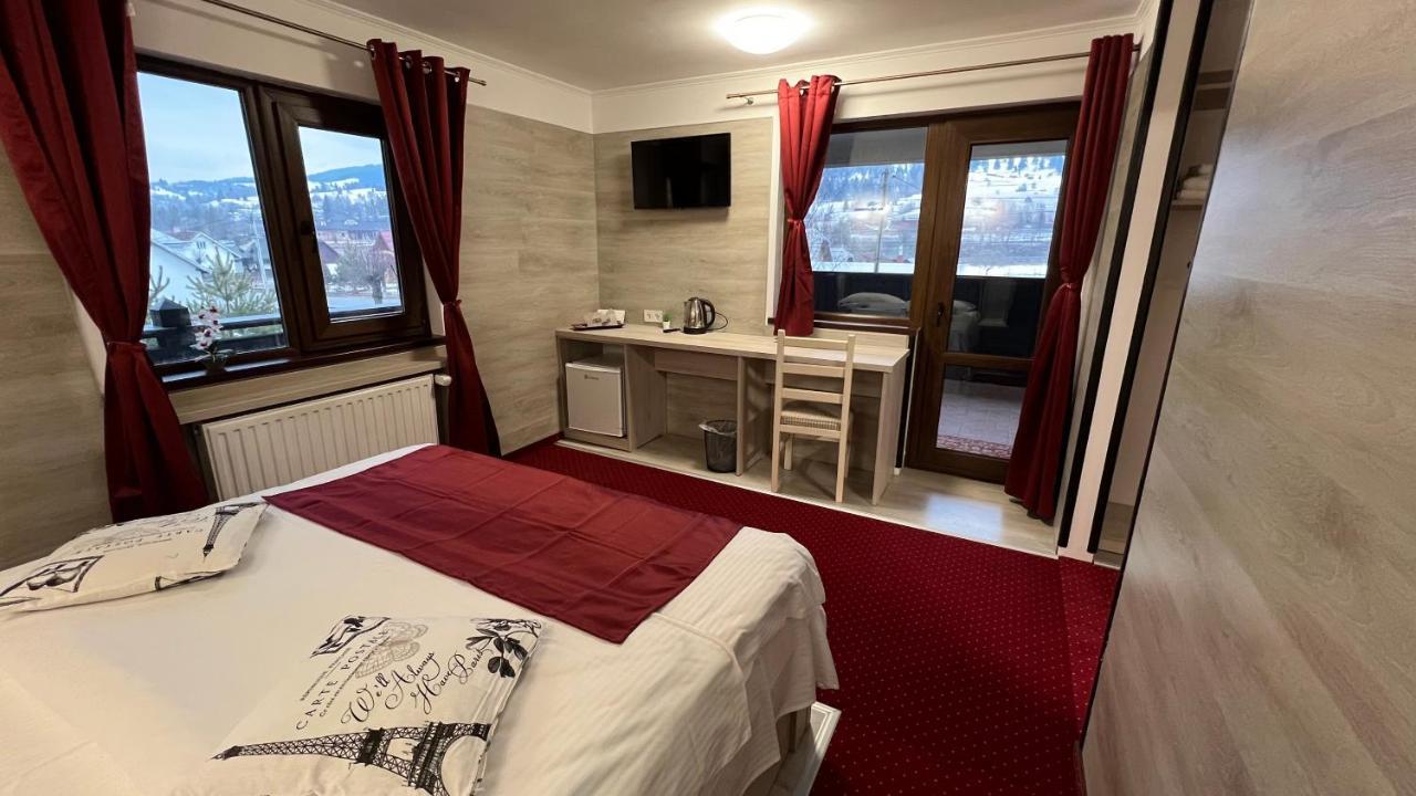 Royal Bucovina Residence Adults Only-Self Check-In Campulung Moldovenesc Exterior photo